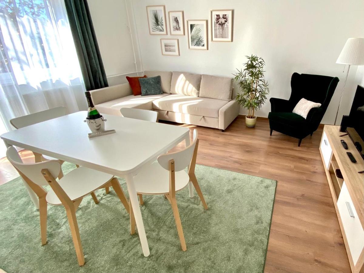 Esther Apartman Tatabánya Esterno foto